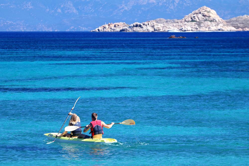 فندق Touring Club Italiano - La Maddalena لا ماداّلينا المظهر الخارجي الصورة