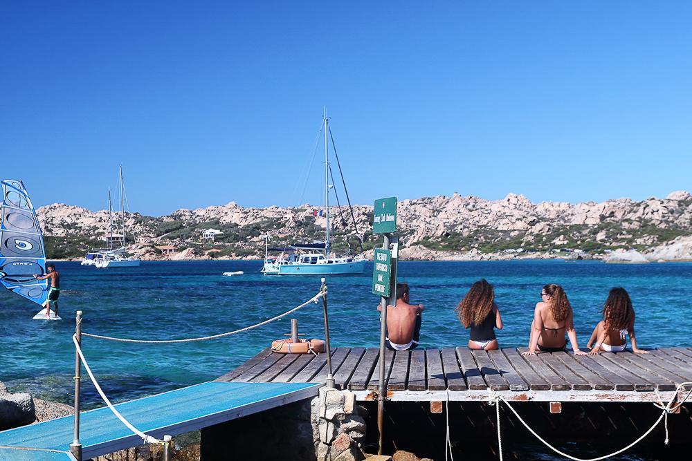 فندق Touring Club Italiano - La Maddalena لا ماداّلينا المظهر الخارجي الصورة